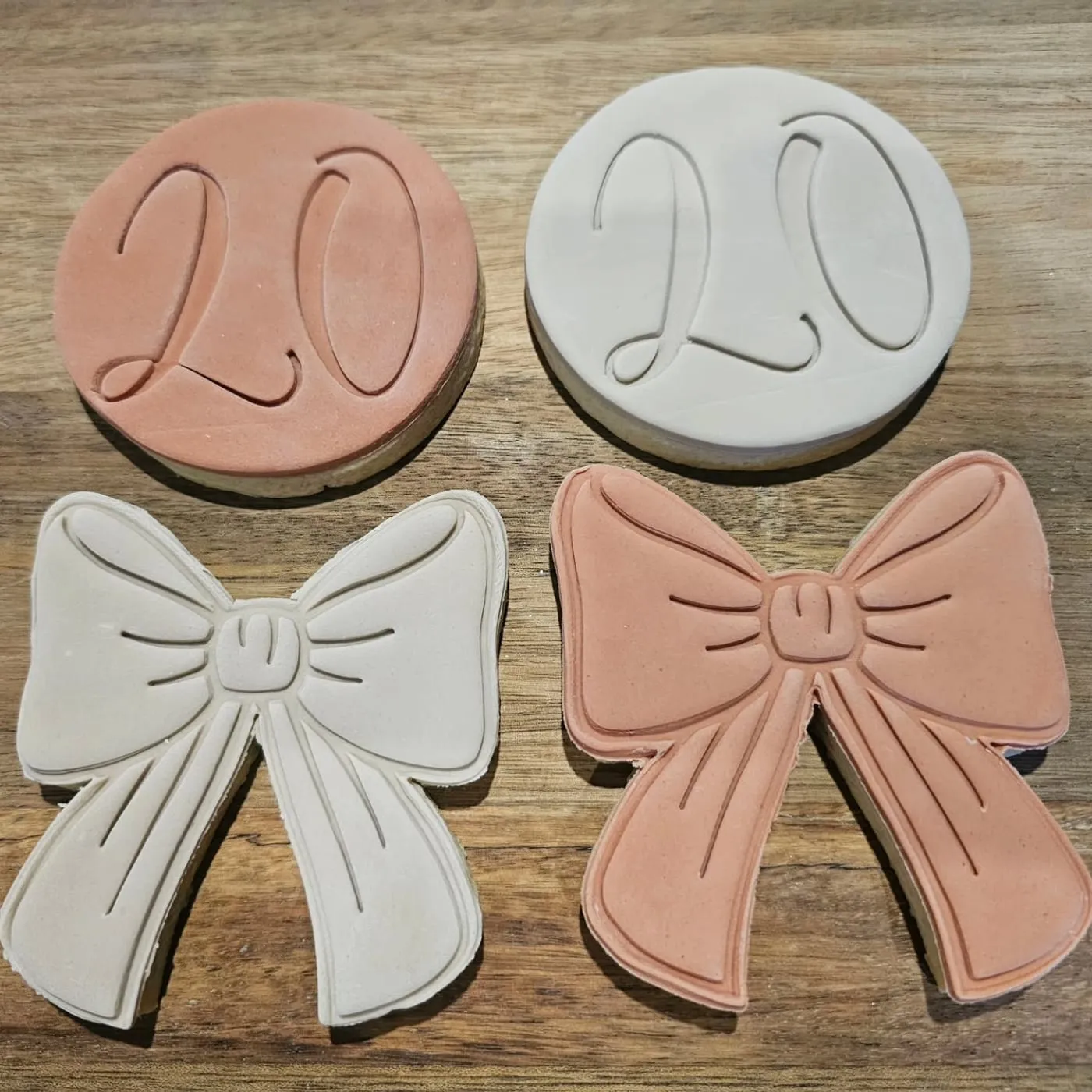 Twenty, with bows